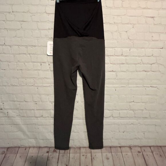 🖤 Isabel Maternity by Ingrid & Isabel Over-Belly Leggings – Size Small - Picture 2 of 2